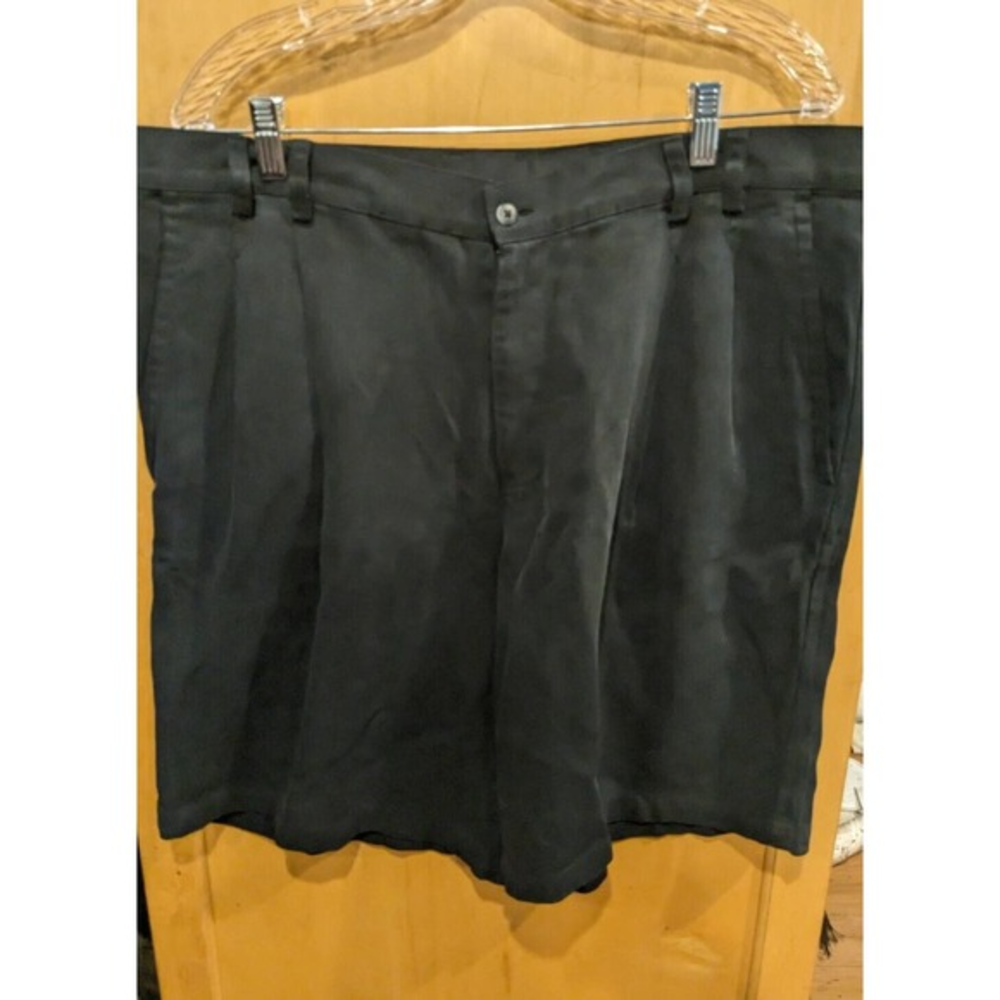 Tori Richards Mens Dark Grey Casual Shorts Size 38 100%‎ Tencel Pleated